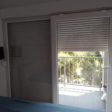 Comfortable Two Bedroom Διαμέρισμα